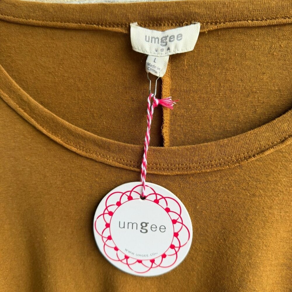 Unknown Brand Brown Long-Sleeve Top with Leopard Hem - Picture 3 of 7